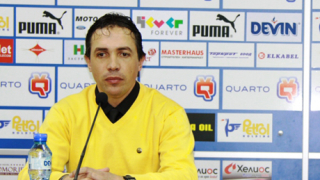 Черноморец чака двама от Рома