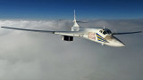 Русия пусна видео от полет на ракетоносците Ту-160 над Атлантическия океан