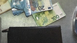 Селски кмет раздава по 30-40 евро за гласуване за определена партия