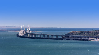 Опашката на подходите към Кримския мост надхвърли 1000 автомобила като