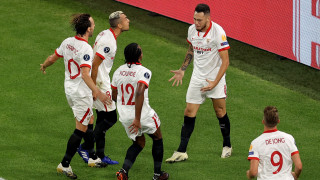 Защитникът на Севиля Жул Кунде е заразен с коронавирус обявиха