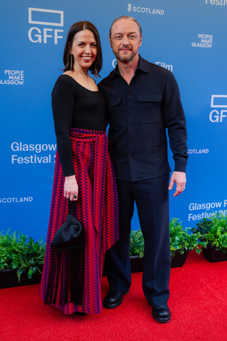 Джеймс Макавой и Лиза Либерати