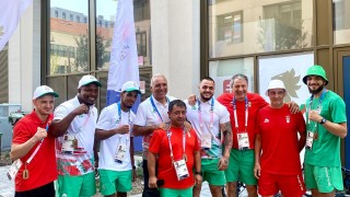 Суперзвездата на световния футбол Христо Стоичков поздрави боксьорите ни в