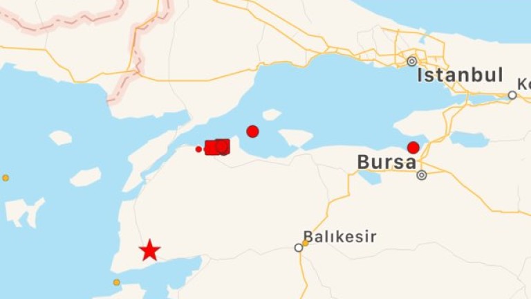 Силен трус разтърси турския град Чанаккале, съобщават местни медии. Силата