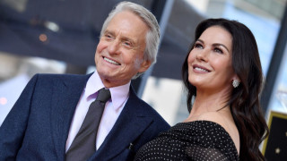 Родени на една дата 25 септември 25 години разлика във