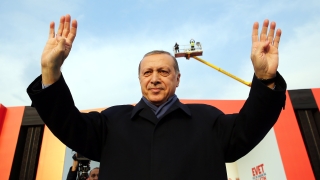 Турският президент Реджеп Тайип Ердоган заяви рано в понеделник че неговият