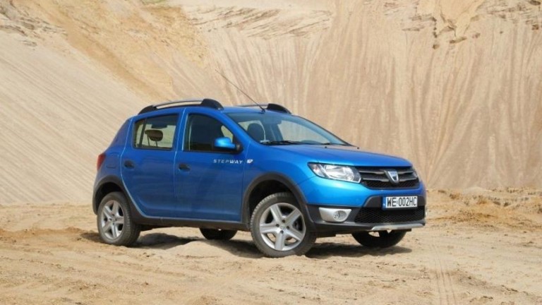 Dacia Sandero отново е най-продаваната нова кола в Европа