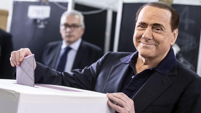 Берлускони приет в болница заради проблем със сърцето