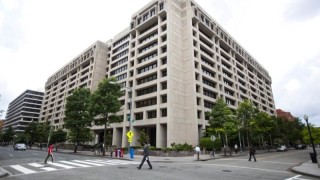 Украйна се готви да приватизира две от държавните си банки