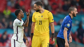 Вратарят на Италия Джанлуиджи Донарума бе един от героите