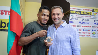 Президентът на Българска федерация по бокс Красимир Инински говори на