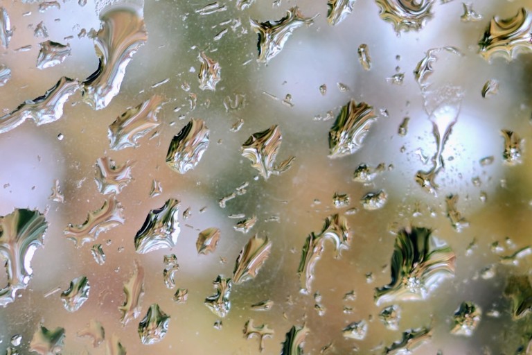 Звукът от дъжда действа успокояващо