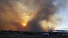 Десетки хиляди евакуирани заради пожари в Колорадо