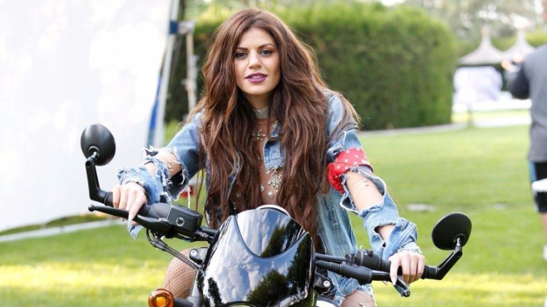 Михаела Филева се похвали с новото си хоби в социалната