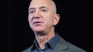 Ръководителят на Amazon Джеф Безос отново стана най богатият човек в света