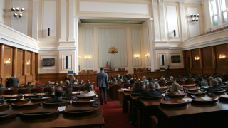 Няма енергия за промяна, ГЕРБ не е в отстъпление, според Буруджиева