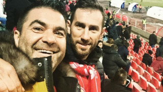 Бившият нападател на ЦСКА Стойко Сакалиев подкрепи тима на стадион