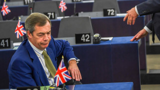 Бившият лидер на Британската партия на независимостта UKIP Найджъл Фараж