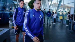 Техническа повреда установена след проверка от пилота принуди Левски да