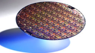 Три компании с бъдещи планове за 32-нанометрови чипове