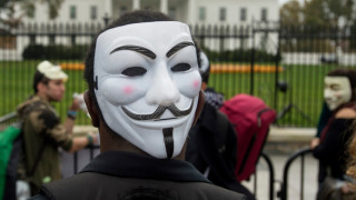 Anonymous заглушиха комуникационен канал на руските военни, пуснаха им украинския химн
