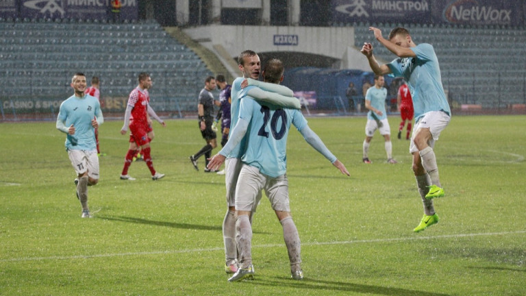 Два български клуба ще мерят сили с Криля Советов
