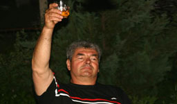 Водим битка за гроздовата ракия