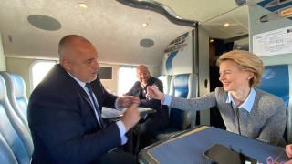 Борисов посрещна председателя на Европейската комисия Урсула фон дер Лайен