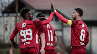 Христо Янев ще предложи няколко нови акцента със стартовите 11