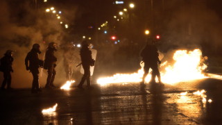 Полицията в Гърция въведе извънредни мерки за сигурност на местата
