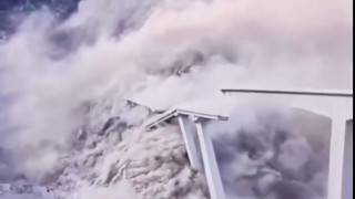 Част от наскоро открит мост се срути в югозападната китайска