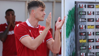 Капитанът на ЦСКА Юрген Матей ще става баща Със съпругата