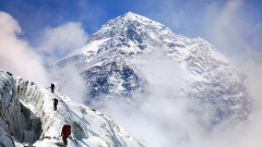 Непалски шерп отново се разходи до Еверест