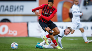 Бившият централен защитник на Локомотив София и Локомотив Пловдив Давид