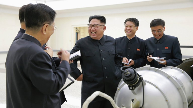 Северна Корея се готвела за ново изстрелване на междуконтинентална балистична ракета