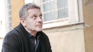 На Юлиан Вергов определено му отива ролята на лошото момче