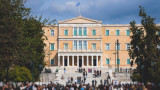  Гръцки чиновници стачкуват против препоръчани промени в трудовото законодателство 