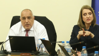 Борисов иска всички министри на пост по кабинетите си