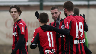 Отборът на Локомотив София записа класическа победа с 3 0 над