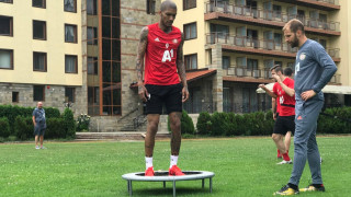 Часове след пристигането си в България Фернандо Каранга премина медицински