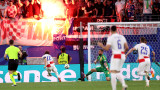 УЕФА глоби Хърватия за неприлично поведение на феновете