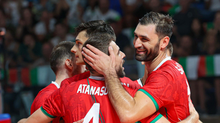 Националните отбори на България по волейбол при мъжете и жените 