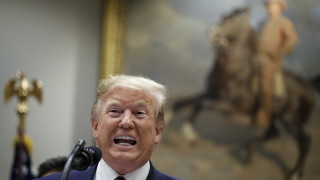 Президентът на САЩ Доналд Тръмп използва Туитър за да посочи