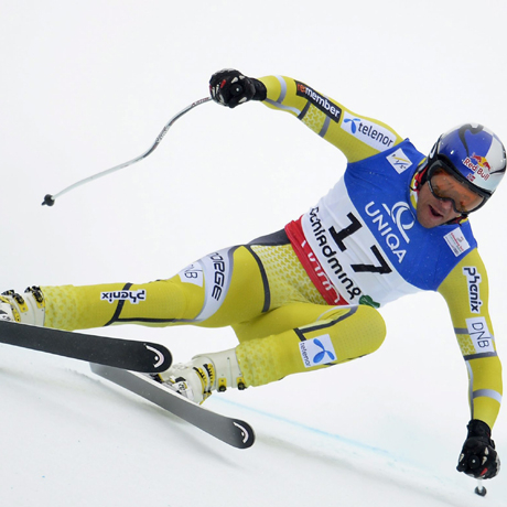 Свиндал е новият световен шампион в спускането