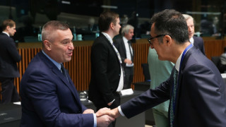 България се присъединява към искането за увеличаване на тавана на