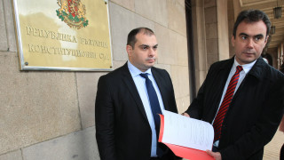 Депутатите от парламентарната група БСП за лява България внесоха 60