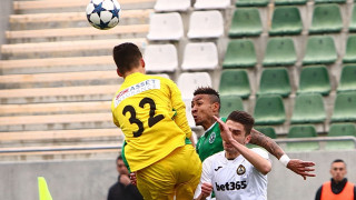 Интересът към един от вратарите на Славия продължава да расте