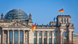  Германската политика е цялостна каша, само че стопанската система върви с цялостна пара 