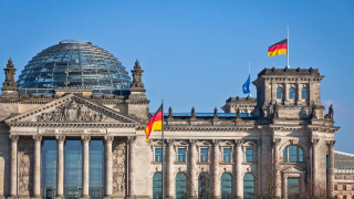 Крайнодясната партия Алтернатива за Германия AfD е достигнала 29 подкрепа