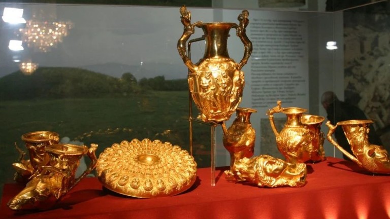 Панагюрското златно съкровище е една от гордостите, прославила страната ни